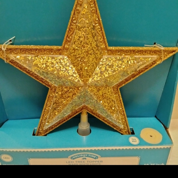 Holiday Time 10.75-inch LED Gold Star Christmas Tree Topper with 18 Lights - Picture 4 of 4